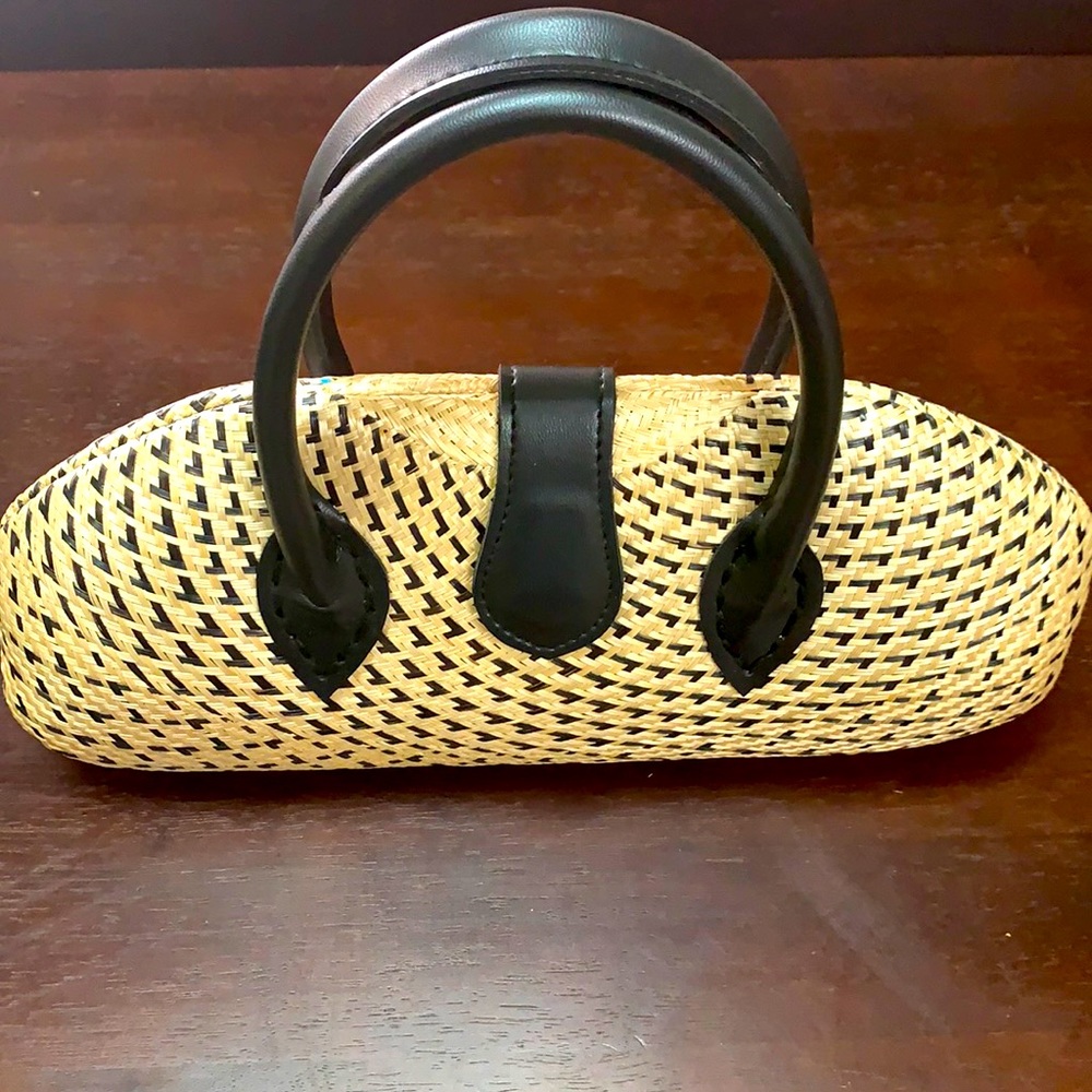 NWOT. Clutch Handbag.